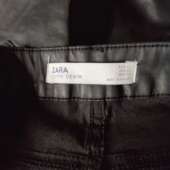 ZARA Mid Rise Skinny Jeans Wax Coat Black Size 2 - Picture 6 of 10